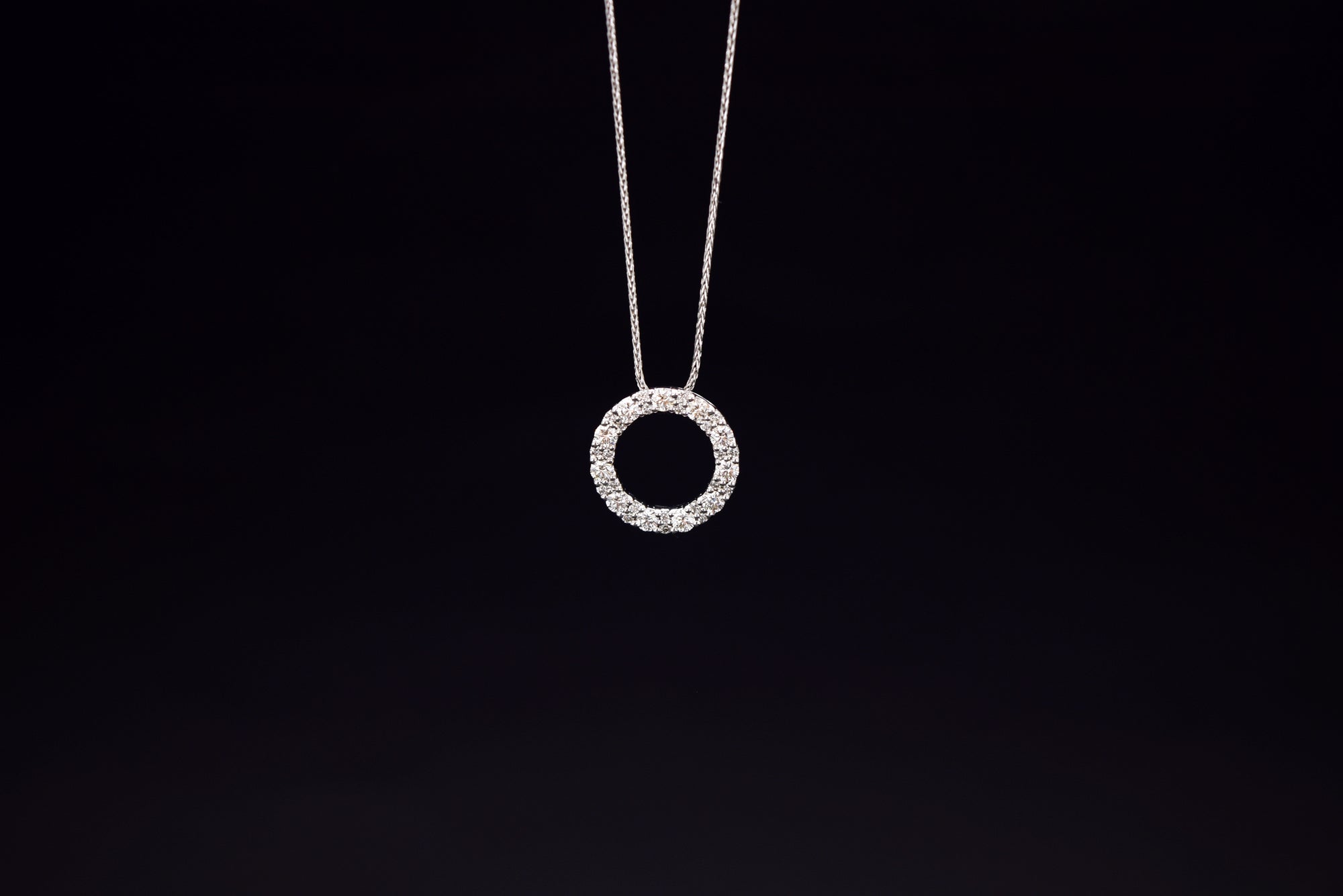Bella Luce Halskette mit Diamantanhänger - 585er Weißgold - ca. 0.50 ct.