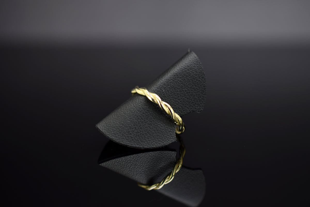 Damenring &quot;Twisted&quot; aus 333er Gelbgold - Ringgröße 54/56