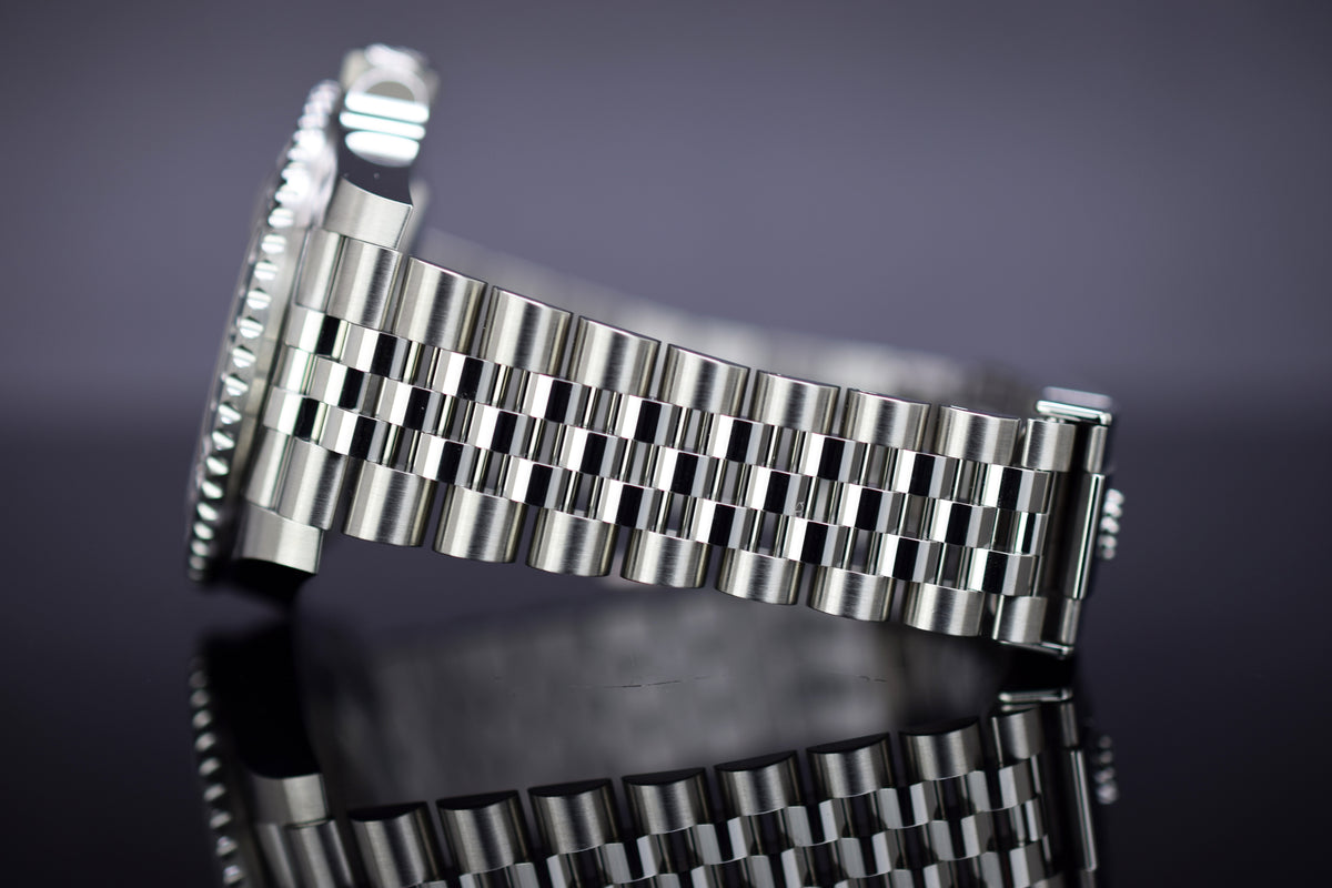 Rolex Oyster Perpetual GMT-Master II - NOS - Aus 2025