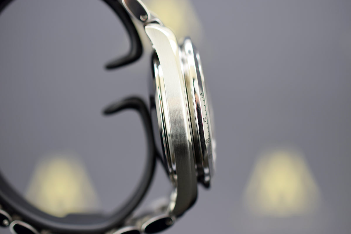 Omega Speedmaster Automatik Date - 2007 - Fullset