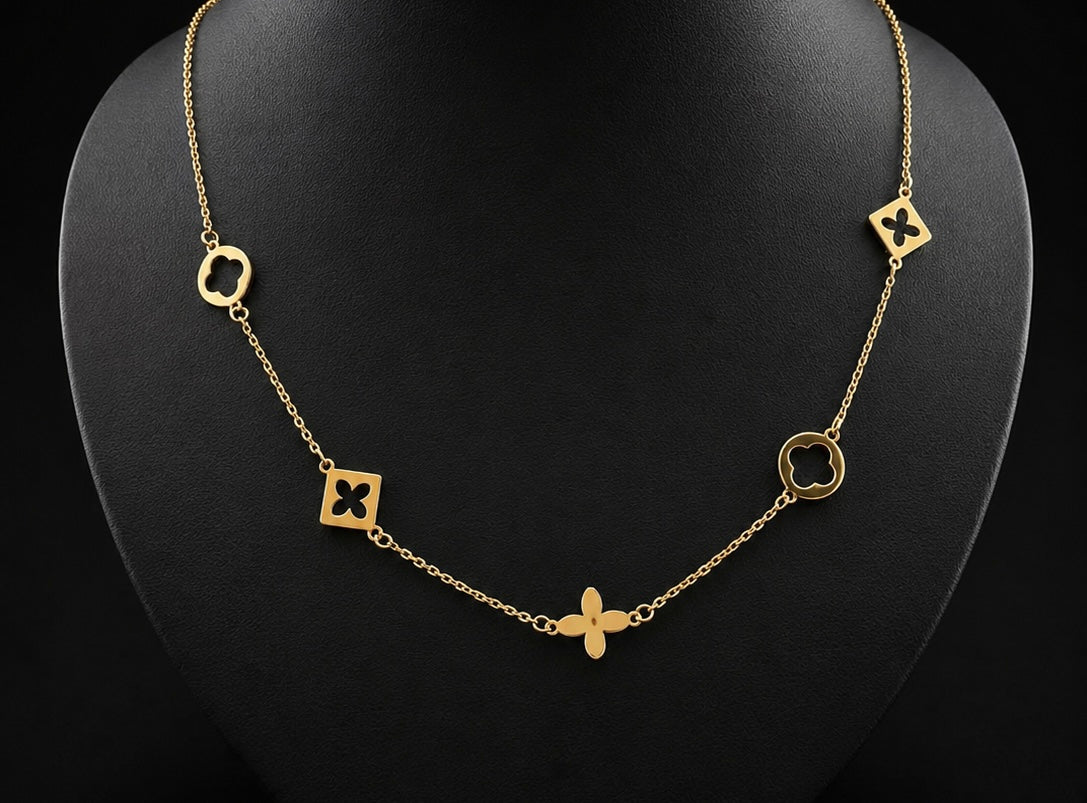 Collier mit 5 floralen Anhänger Silber 925/000 vergoldet