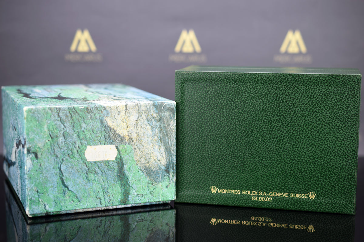 Rolex Box mit Umkarton für Rolex Submariner Date Modelle - Ref. 16610 aus Anfang der 2000er