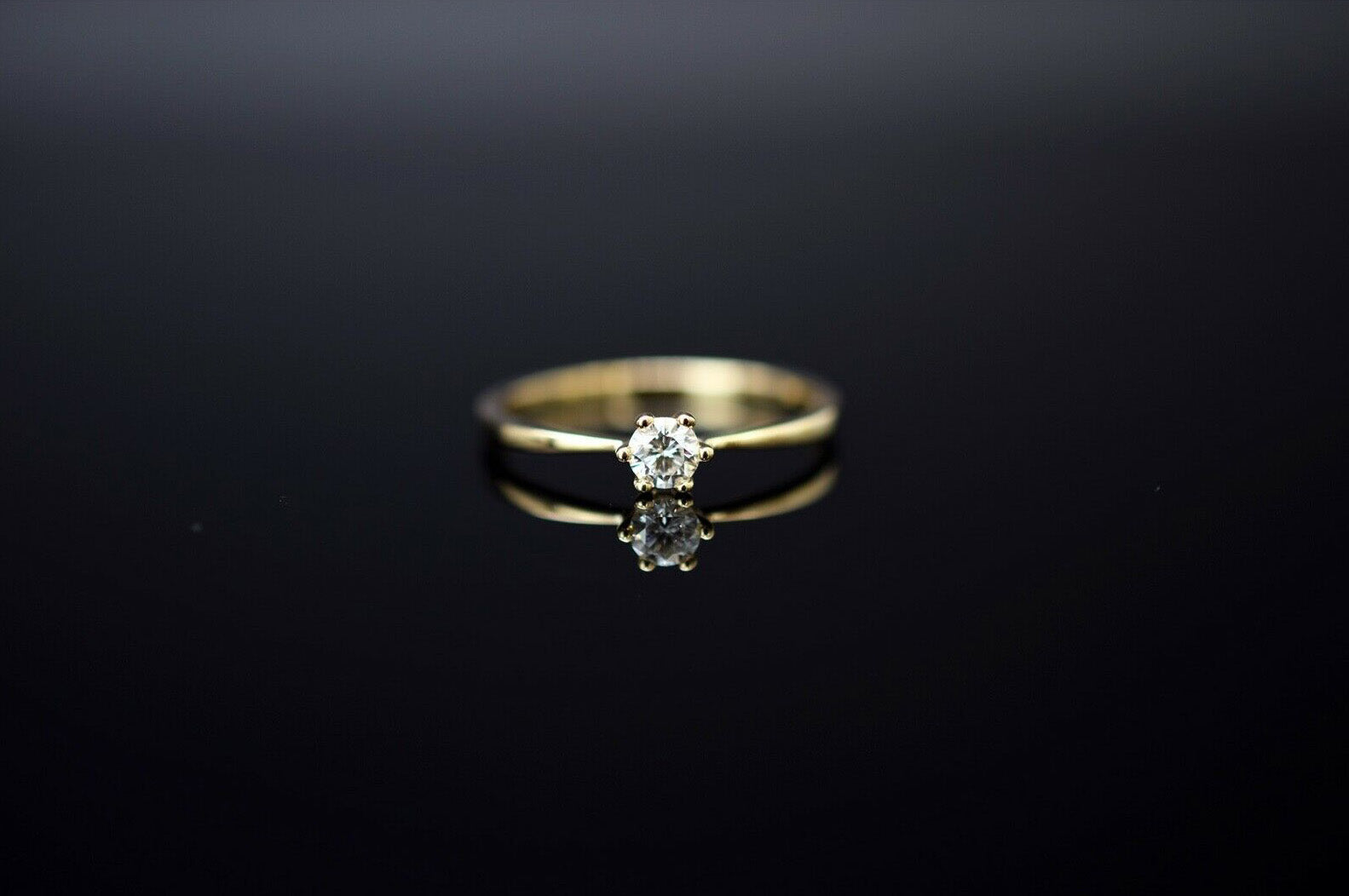 Solitär Diamantring - 585er Gelbgold - Diamant ca. 0.17 ct. - Ringgröße 52