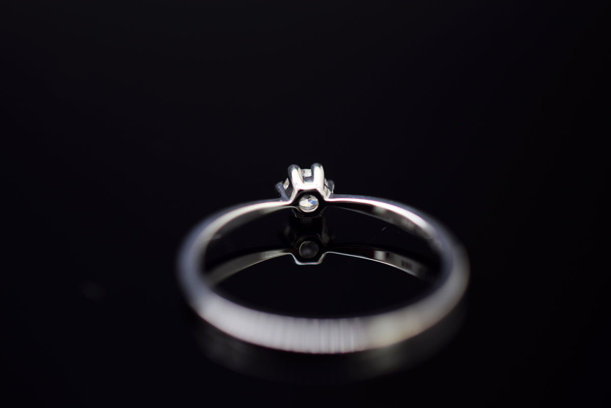 Verlobungsring aus 585er Weißgold - ca. 0.17 ct. - Ringgröße 56