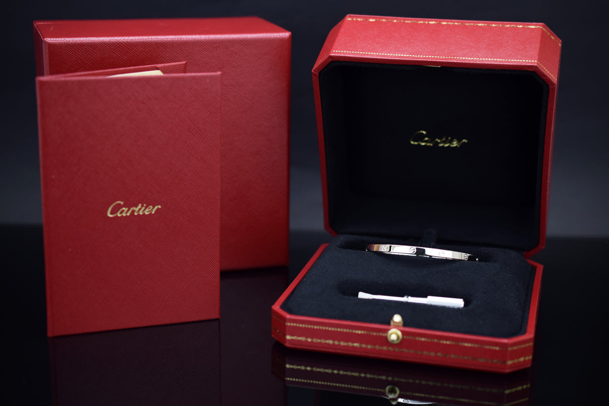 Cartier &quot;Love&quot; Armreif SM Kleines Modell - aus 750er Weißgold - Größe 16