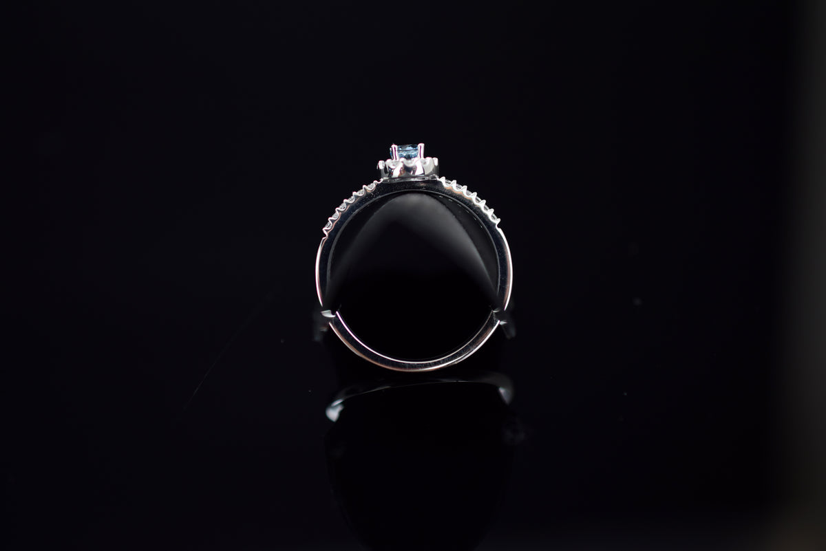 Bella Luce Diamanting mit einem Aquamarin aus 585er Weißgold - Ringgröße 54