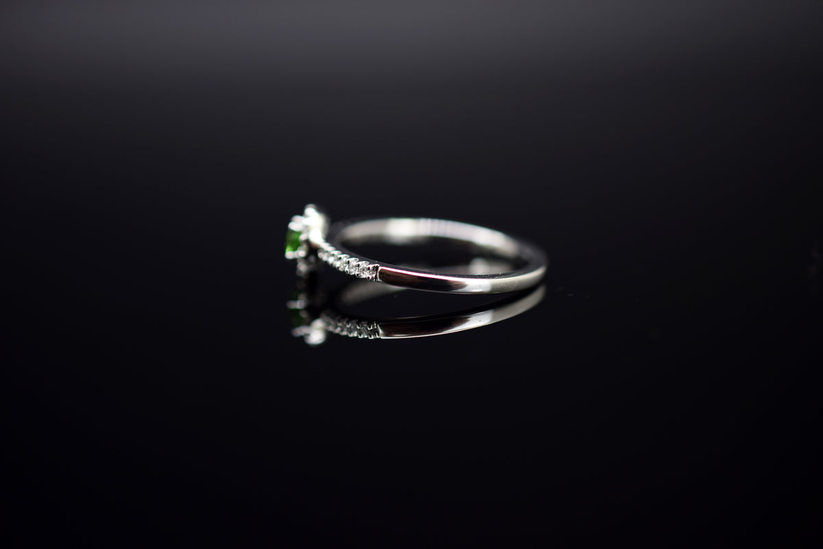 Bella Luce Diamanting mit einem Turmalin aus 585er Weißgold - Ringgröße 54