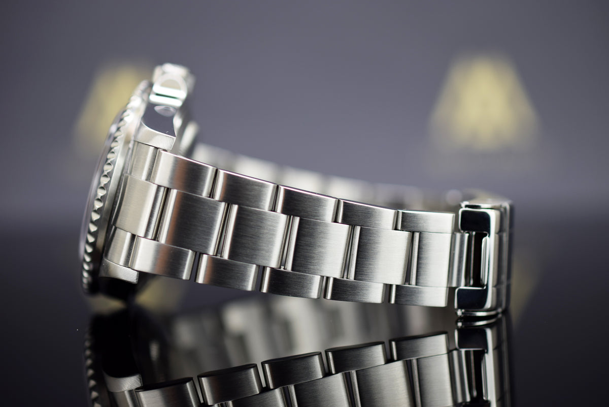 Rolex Oyster Perpetual Sea-Dweller - Fullset - Aus 2006