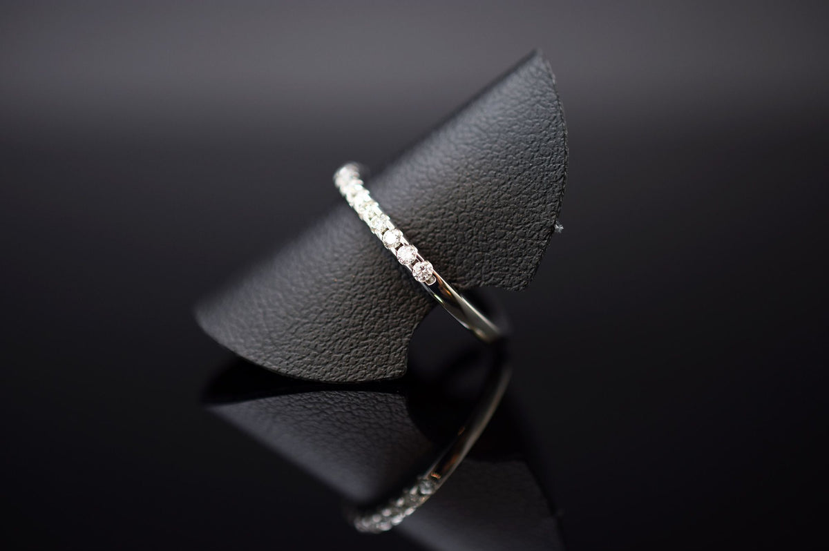 Bella Luce Memoire Diamantring aus 585er Weißgold - 0.30 ct. - Ringgröße 54