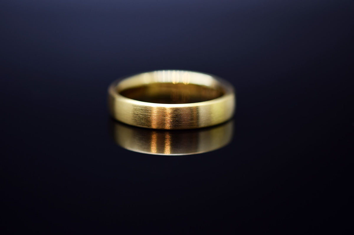 Trauringe - 585er Gelbgold - 0.04 ct. Diamant - Modell M019