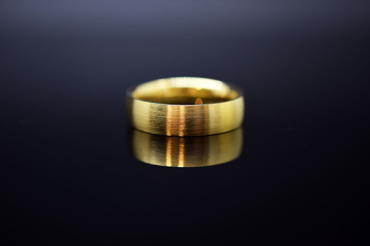 Trauringe - 585er Gelbgold - 0.06 ct. Diamant - Modell M003