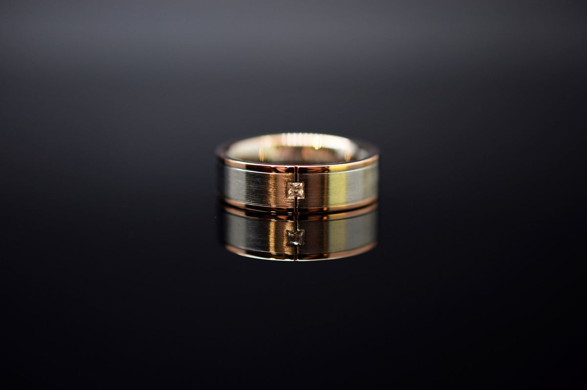 Trauringe - 585er Rotgold und 500er Palladium - 0.035 ct. Diamant - Modell M013