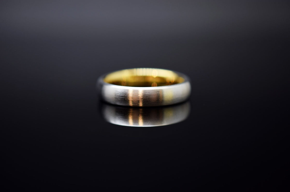 Trauringe - 585er Weiß- und Gelbgold - Modell M010