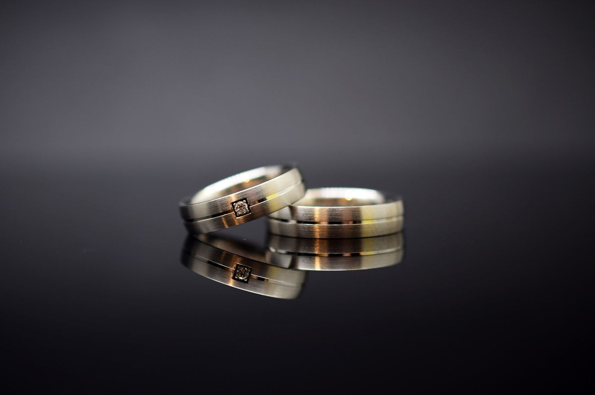 Trauringe - 585er Weißgold - 0.035 ct. Diamant - Modell M007