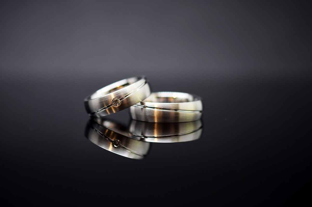 Trauringe - 585er Weißgold - 0.045 ct. Diamant - Modell M006