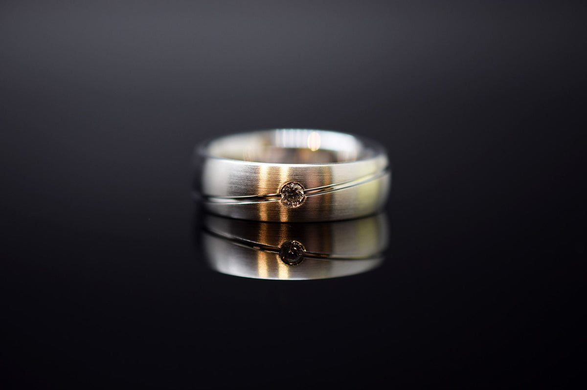 Trauringe - 585er Weißgold - 0.045 ct. Diamant - Modell M006